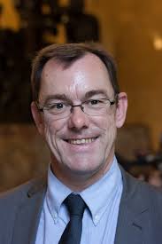 Generates CSV with name, id, email and image of the politicians