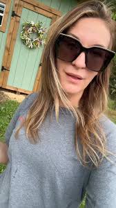 The chickens are coming along!