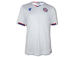 The story of football game (soccer) in split has started long time ago in 1911 when a group of students (fabijan kaliterna, lucijan stella, ivan sakic and vjekoslav ivanisevic). Macron Hajduk Split Heimtrikot 20 21 Don Pallone