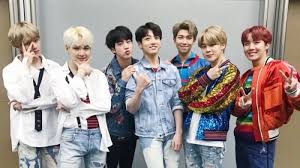 Sama Sama Berambut Pink Mana Anggota Bts Yang Paling Ganteng Tribunnews Com Mobile