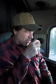 Lisa kelly (born december 8, 1980) is an american trucker who has been featured on the history channel reality television series ice road truckers and its spinoff series irt: Darrell Ward Funeral Ice Road Truckers Star Laid To Rest As Tributes Continue Pouring In