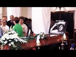 Felicitaciones ahora puedes descargar está música en mp3 con alta calidad de 320kbps de audio completamente. Www Cameramanul Ro Jean Constantin Ultimul Spectacol Un Film De Nicu Straton Youtube