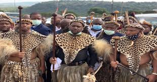 Prince misuzulu zulu is the probable new king of the zulu nation. Prince Misuzulu Zulu Named New Zulu King Dh Latest News Dh News Latest News News International South Africa Zulu King Prince Misuzulu Zulu Nation Queen Mantfombi Dlamini Zulu