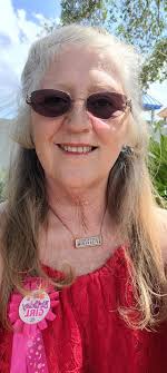 Started my birthday at Coconut Creek for 2 games of an 18 course mini golf.  Laura Parker always comes in first place, I was 2nd 😁. Lunch at Finns, so  good! 😋