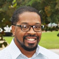 Melody Nowak's Instagram, Twitter & Facebook