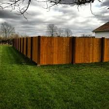 Pin By Selena Burlison On Yard Lawn Fence Design Backyard Fences Modern Fence