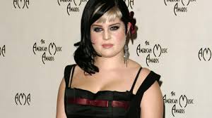 In der welt der promis ist immer etwas los. Kelly Osbourne Ist Drogenfrei