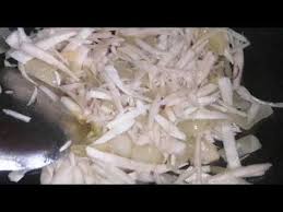 #resepirebungtumissarawak #masakmudahdanringkashaii gaiss salam sejahtera dari mmy ceyin channel. Video Masak Sardin