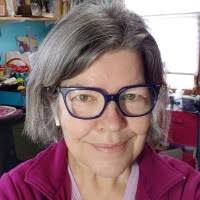 400+ profilů „Vardaman“