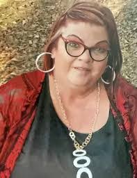 Danielle Scully's Instagram, Twitter & Facebook