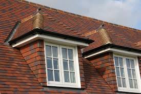 Add favorite add favorite share to: A Selfbuild Chalet In Wiltshire With Dreadnought Tiles
