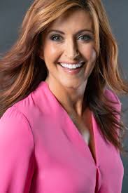 Kerri Benson's Instagram, Twitter & Facebook