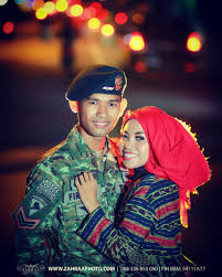 Mereka memilih foto prewedding dengan konsep foto prewed tentara di gunung bromo. Teiser Prewedding Tni Ad F A Nightphotography Blur B Flickr