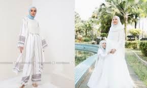 Gamis panjang dan longgar bisa menjadi pilihan atau bisa juga menggunakan tunik modern. Desain Baju Lebaran Untuk Ibu Hamil Archives Sehati Kehamilanku