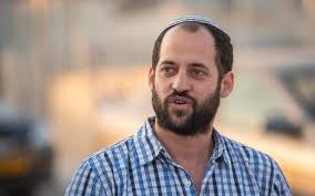 בערב הזה הפוליטיקה של הציונות הדתית הגיעה לשפל, מי שמתקרא שר בן גביר הוסיף כי יתמודדו בבחירות הקרובות באופן עצמאי: Ppj92dmfqiyrym