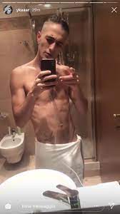 Damiano David do Måneskin pelado mostrando quase tudo | Todos Famosos Nus