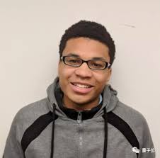 硬件級外掛? 神人製作移動底盤改裝滑鼠，FPS 遊戲高速自瞄目標- XFastest Hong Kong