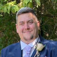 90+ "Vinton" profiles