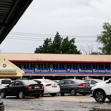 The students of smk bahang are known as budak bahang, but some of them prefer. Smk Agama Kota Kinabalu High School