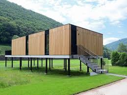 Les Maisons Du Futur A Partir De 24 500 Euros Techniques De Construction Livios In 2020 Containerwoning Wonen Moderne Architectuur