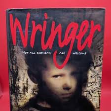 Maniac Magee, by Jerry Spinelli 1990 First Edition Hardcover, Newbery  Medal, Vintage 90s Kids Chapter Books