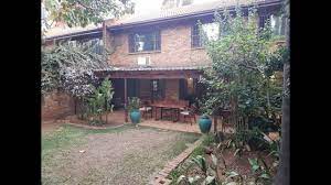 Unfurnished 4 Bedroom Condominium To Let Hatfield Pretoria East Condominium Hatfield Property