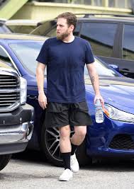 Just wanna make sure you're aware that leonardo dicaprio's surprise hugging victim jonah hill is buff now. Jonah Hill Is At His Lowest Ever Weight After Shedding The Extra 3 Stone He Gained For Role In War Dogs