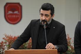 Kaçıranlar için i̇şte 15 mayıs 2021 tarihinde yayınlanan kardeşlerim son bölüm atv full tek parça izle. Omer In Dunyasi Basina Yikildi Kardeslerim 13 Bolum Fragmani Yayinlandi Ben Sahipsizim Diyemezsin Galeri Takvim