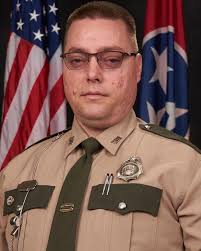 LA PATRULLA DE CAMINOS DE TENNESSEE INFORMA LA MUERTE DE UNO DE SUS  OFICIALES POR UN ATROPELLAMIENTO EN MISSISSIPPI La Patrulla de Caminos de  Tennessee (THP) anunció la pérdida de un patrullero