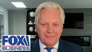 Oppenheimer's John Stoltzfus explains why he remains bullish in 2026