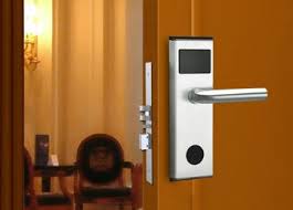 One of the quicker ways how to open a locked bathroom door is to use a spam key. Hotel Door Locks Key Cards What To Know Plastek