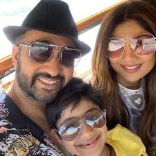 Kavita kundra is on facebook. Shilpa Shetty Kundra Finally Brings Newborn Daughter Samisha Home With Raj Kundra And Viaan Kundra