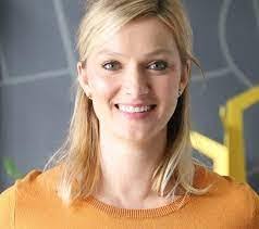 Amanda Walstrom's Instagram, Twitter & Facebook