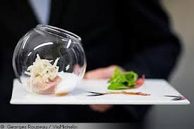Magazine Le Guide Michelin Le Guide Michelin Stylisme Culinaire Gastronomie Francaise Haute Cuisine