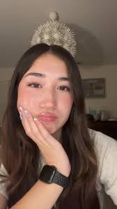 We know blair waldorf is #gossipgirl #blairwaldorf #edit #foryou #trending  #foryoupage #nails