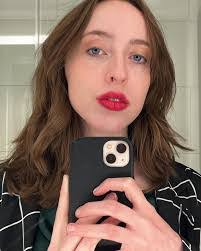 Alison Burke's Instagram, Twitter & Facebook