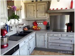 Relooking meubles cuisine repeindre cuisine en noir rajeunir ma cuisine comment restaurer une cuisine repeindre cuisine en blanc photos relooking cuisine rustique transformer une cuisine rustique en moderne rénover une. Cuisine Patinee A L Ancienne