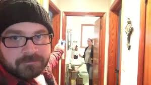 AIR HORN VS GIRLFRIEND!!