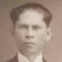 Alvaro Figueredo's Instagram, Twitter & Facebook