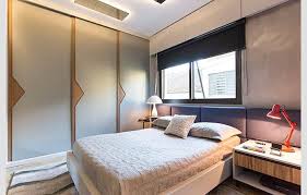 Cansada Com Minhas Meias Três Quartos Cabeceira Estofada 60 Ideias De Decoracao E Fotos Incriveis Home Cama Embaixo Da Janela Decoracao Da Casa Barata