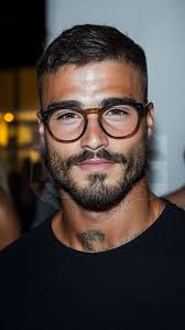 Luis Felipe Urquilla (felipeurquilla)