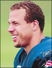 Third time's charm for Pats LB Brown