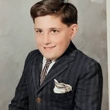 Never seen a post frame that big. One Amish guy working