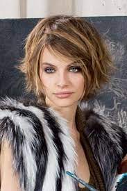 15 coupes au carre a adopter femme actuelle. Coupe De Cheveux Carre Court Degrade Coupe De Cheveux Coupe Carre Court Degrade Cheveux Carre