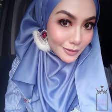 Walaupun cerita putus cintanya dan pelakon raja afiq menjadi kecaman netizen, hos serambi pencetus ummah musim keempat pu4, anis al idrus, 28, mengambil pendekatan untuk berdiam dan bersikap positif. Pin Di Brainfood