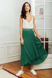 Jupe longue en soie aux combinaisons de saris. 10 Meilleures Idees Sur Jupe Plissee Verte Ete En 2021 Jupe Plissee Jupe Plissee Verte Jupe
