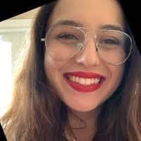 Jessica Suris's Instagram, Twitter & Facebook