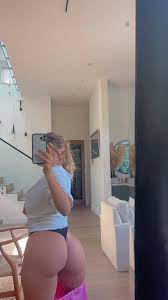 Sierra Skye on X: Post gym gains 😋 btw ….. just made my account FREE for  200 lucky subs send me a “👍🏼” for a special surprise hehehehe  t.com50cxnxnbf t.copKsCtWPkPX  X