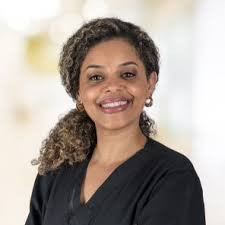 Conheça os médicos especialistas da Clínica LHR