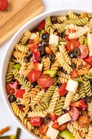 Tri Color Pasta Salad With Italian Dressing Food Folks And Fun